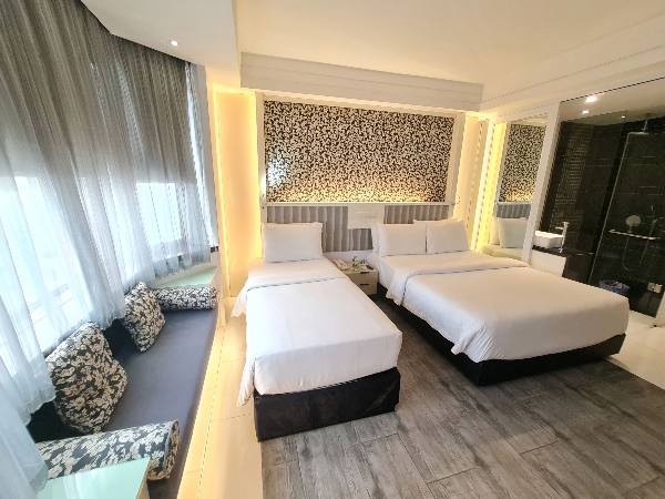 hotel-img