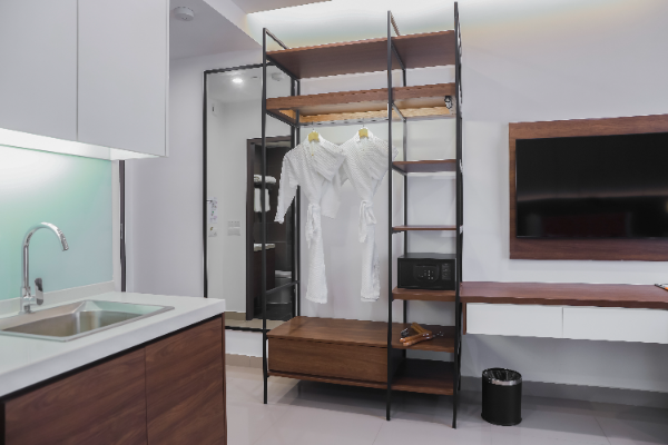 hotel-img