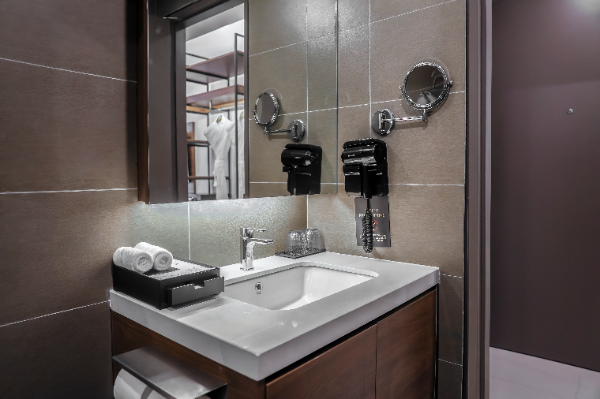 hotel-img