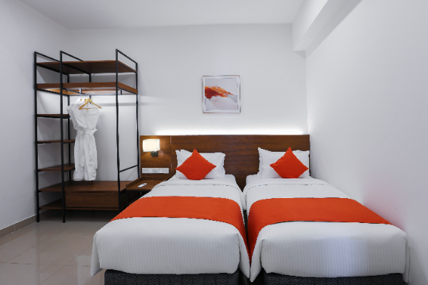 hotel-img